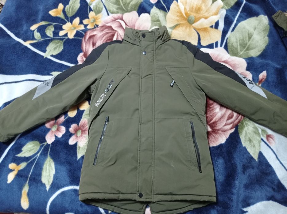 Куртка зимова на хлопця утеплена