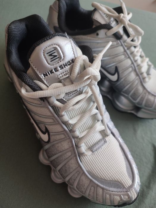 Buty  NIKE 38 rozmiary