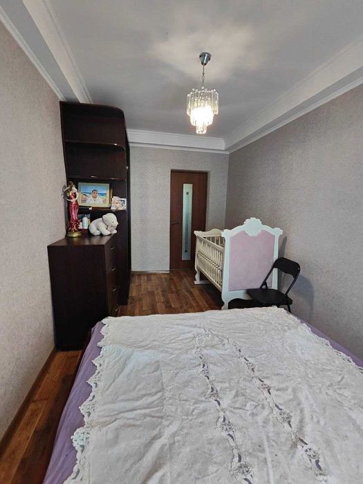 ПРОДАМ 3-ох кімнатну квартиру по вул.Перемоги (Победе)