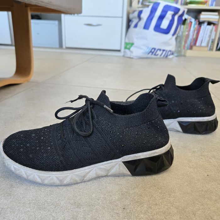 Półbuty materiałowe Graceland