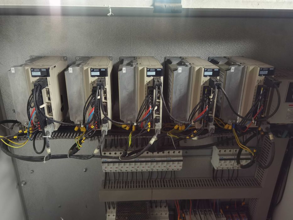 5x Servo motor ysakawa 5x servopack