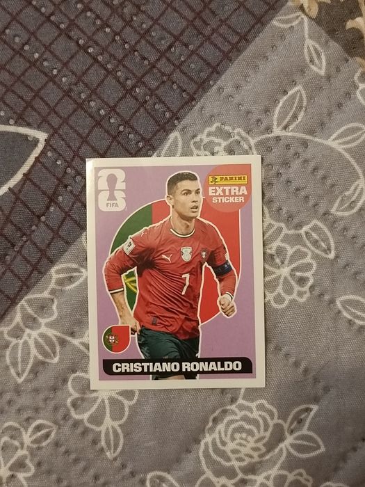 Carta extra do Cristiano Ronaldo em roxo