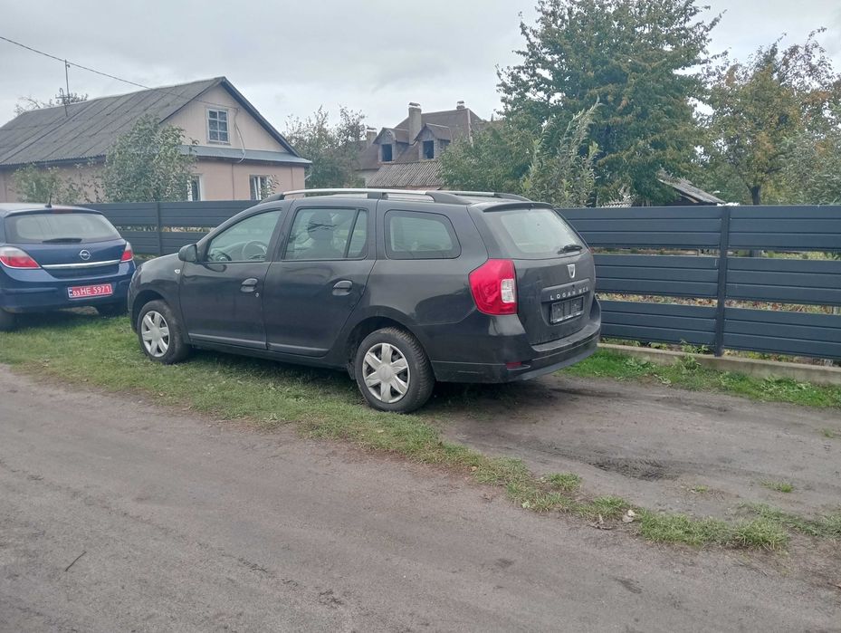 Продам коврики дача логан