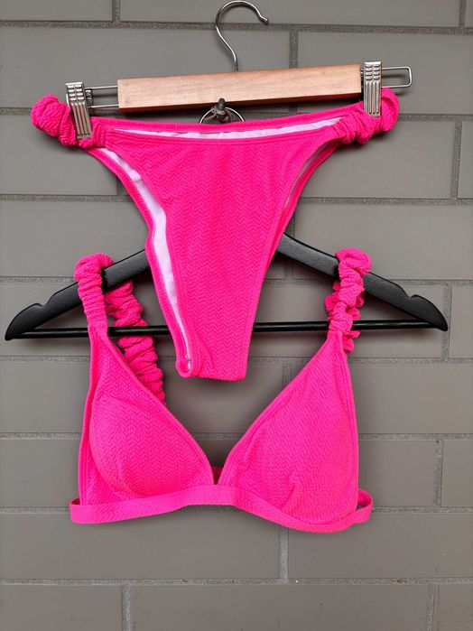 Conjunto de biquini novo 38