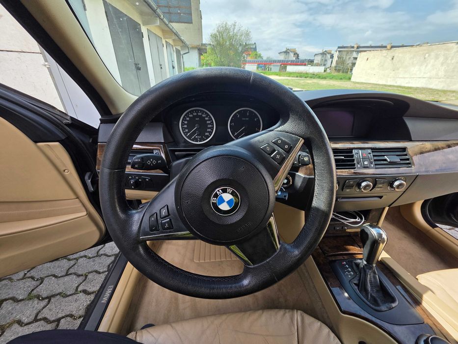 Bmw E61 530d 231km