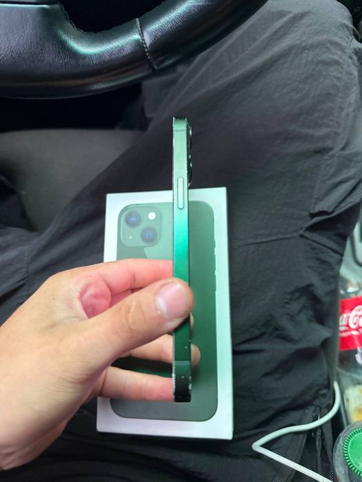 iPhone 13 128GB