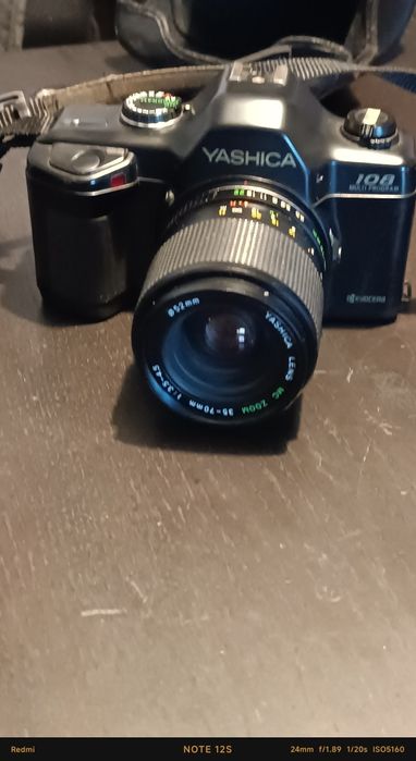 Yashica 108 Multi Program + Lente Yashica 35-70mm – Analógica 35mm