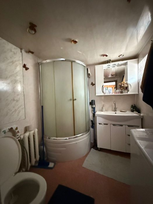 Продам частину будинку в центрі