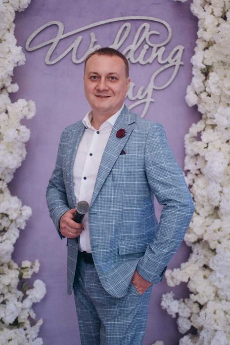 Ведучий тамада жива музика весілля ювілей хрестини випускний