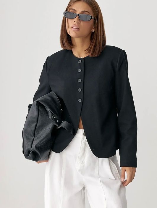 Чорний жіночий  піджак