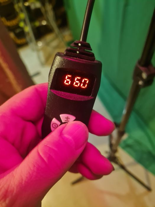 Urządzenie do terapii czerwonym światłem 660 led stojak