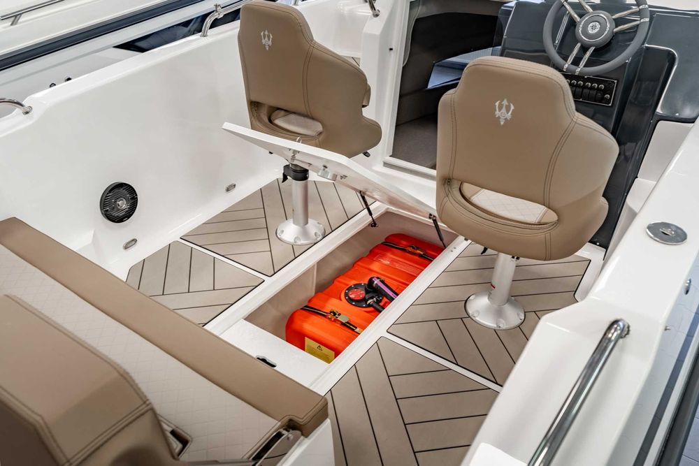 Łódź Trident 640 Sundeck