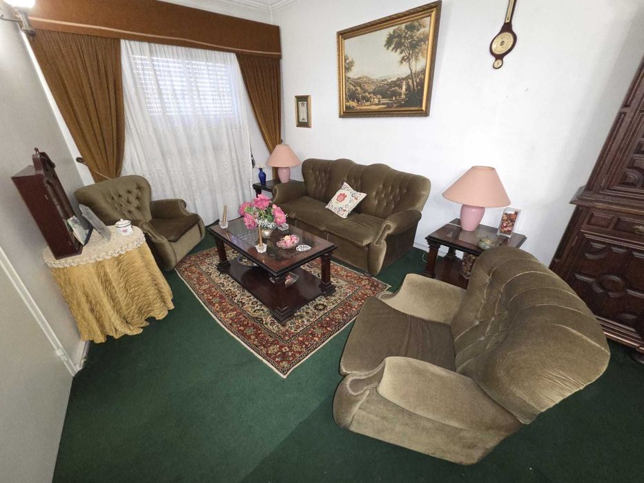 Terno de sofás (sofá cama)