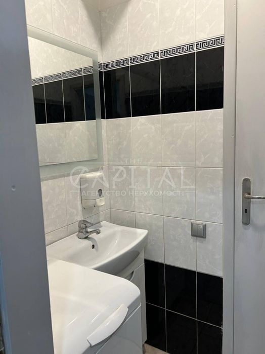 Продаж! Фасад! Торгова! Салон Краси! Григоренко! 73 м²! 1 986 $ за м²!