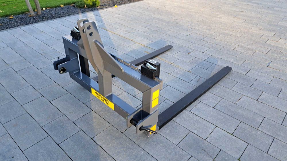 paleciak na tył ciągnika widły do palet 2 TONY TUZ ciągnika producent