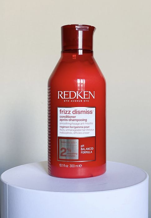 Кондиціонер доя волосся REDKEN frizz dismiss