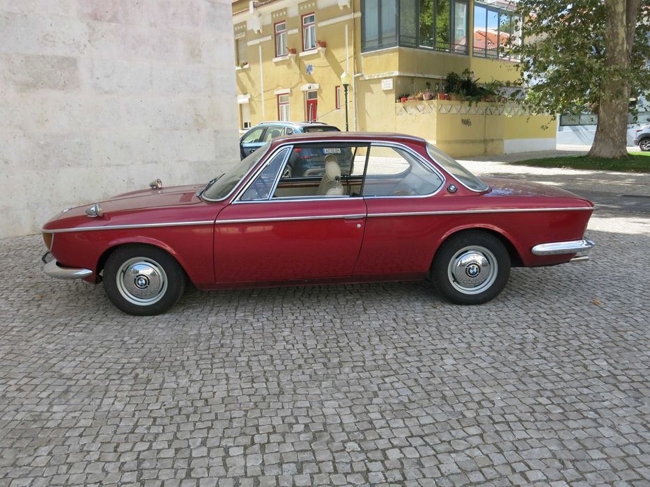 CLÁSSICO RARO BMW 2000CS