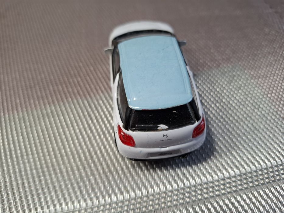 Bburago citroen DS3