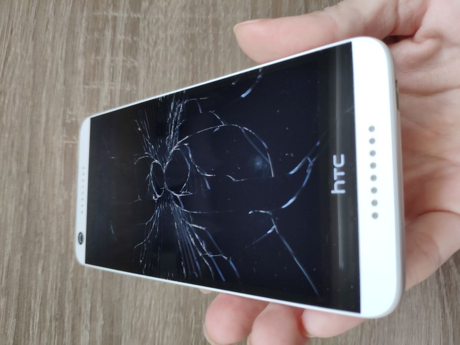 Smartfon HTC Desire 626 biały uszkodzony na części