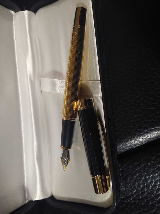 Conjunto caneta e esferografica Pierre Cardin. Novo em caixa.