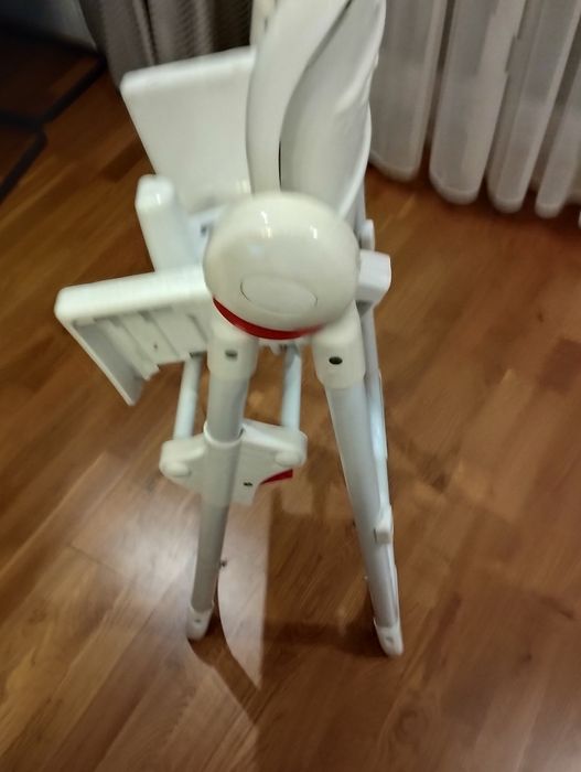 Fotelik do karmienia