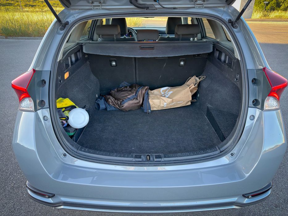 Toyota Auris Touring Sports 1.8 Hybrid 136cv Freestyle Nacional  2019