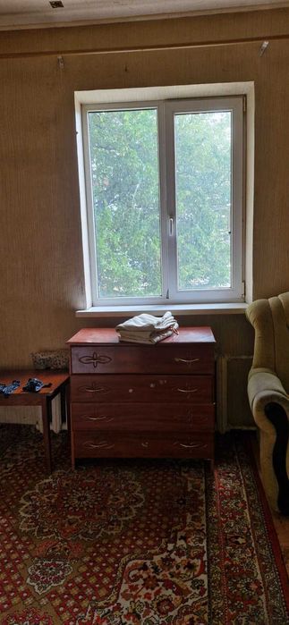 продам гостинку пр-т  Льва Ландау