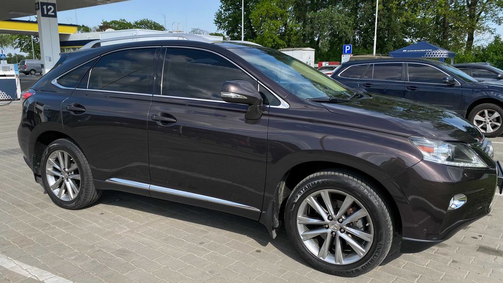 Продаю авто Lexus RX350