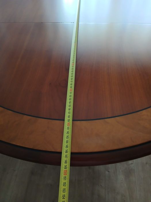 Mesa de sala extensível com 4 cadeiras de cerejeira