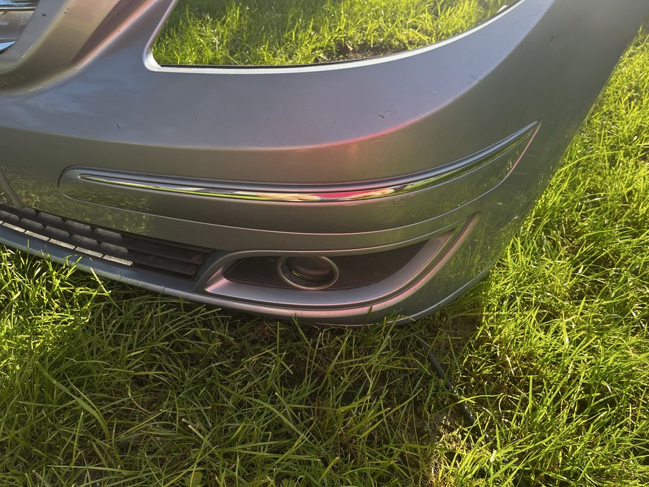 Zderzak przedni mercedes B klasa W245