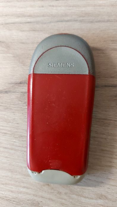 Продам мобильный телефон Siemens