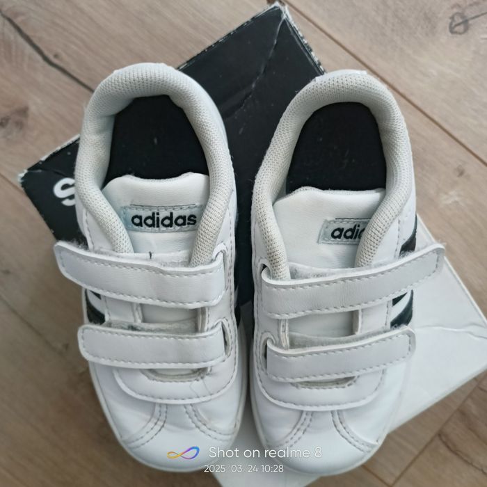 Buty Adidas 24 unisex
