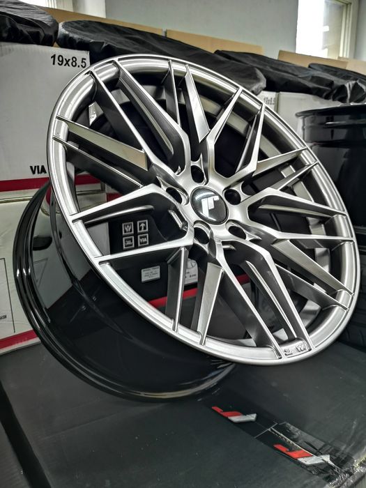 Felgi Japan Racing JR28 18" 18x8,5 18x9,5 5x120 BMW 3 E46 E90 E91