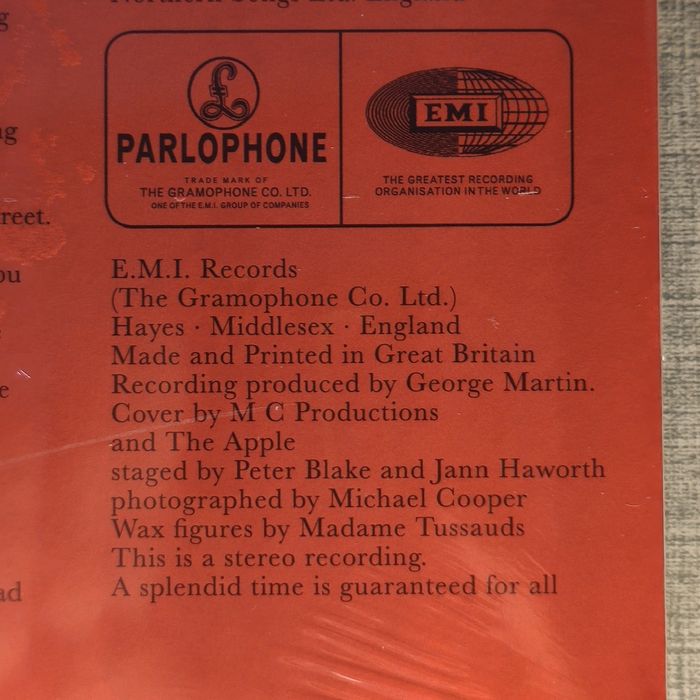 The Beatles : Sgt. Peppers Lonely Hearts Club Band LP  Вініл Платівка