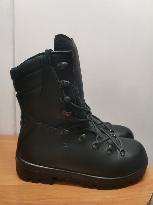 Buty specjalne r. 26.5 wz. 933