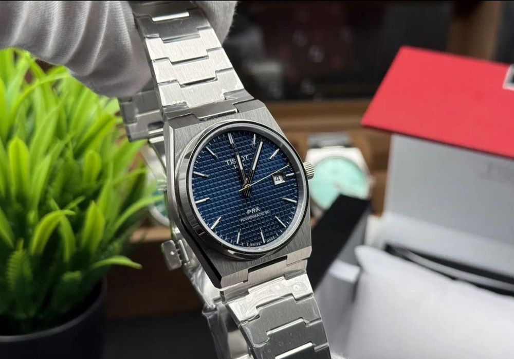 Механические часы Tissot PRX 1853 Powermatic