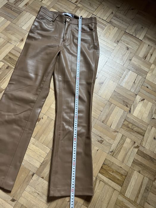 Spodnie skóra (eko) karmelowe Zara 34