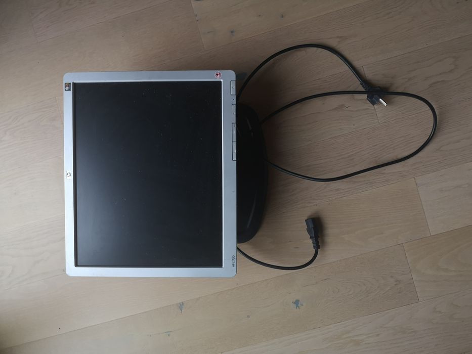 Monitor HP L1750
