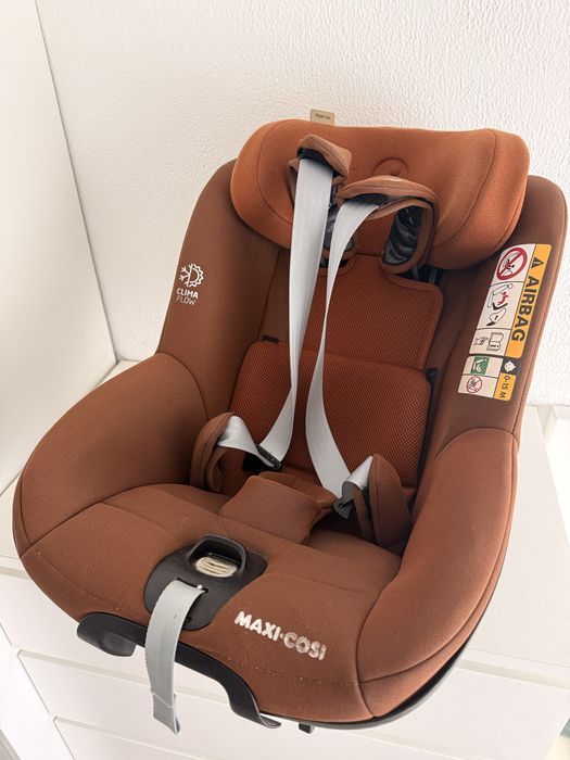 Cadeira MAXI-COSI PEARL 360 castanha