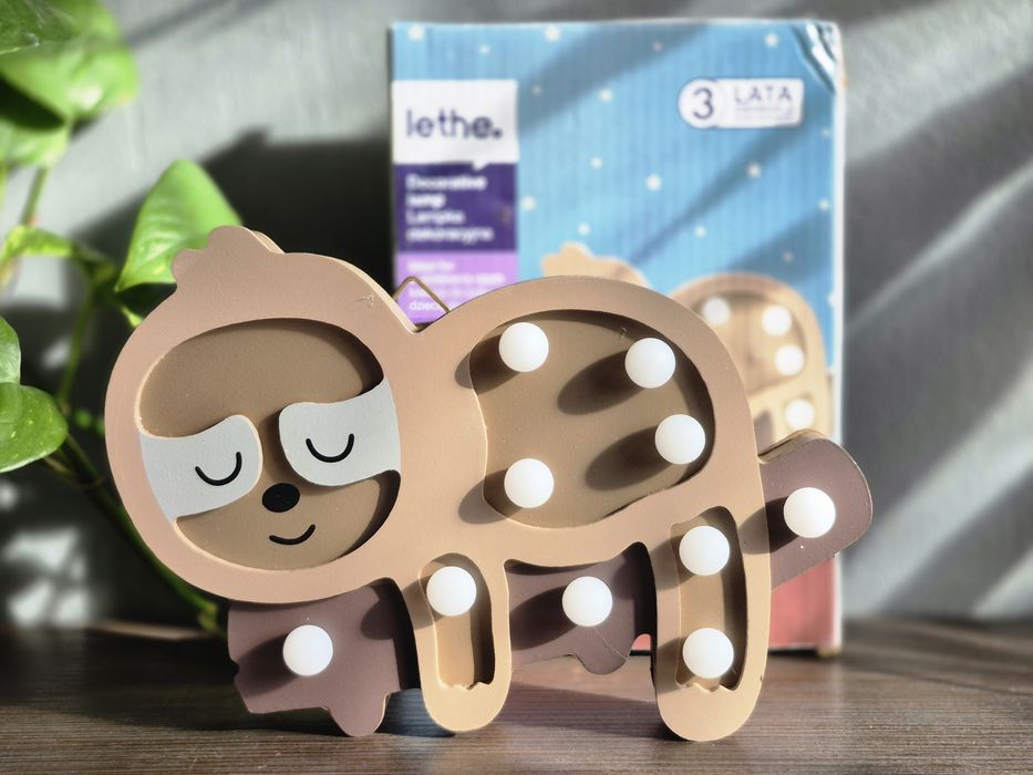 Lampka nocna LED Lethe Leniwiec