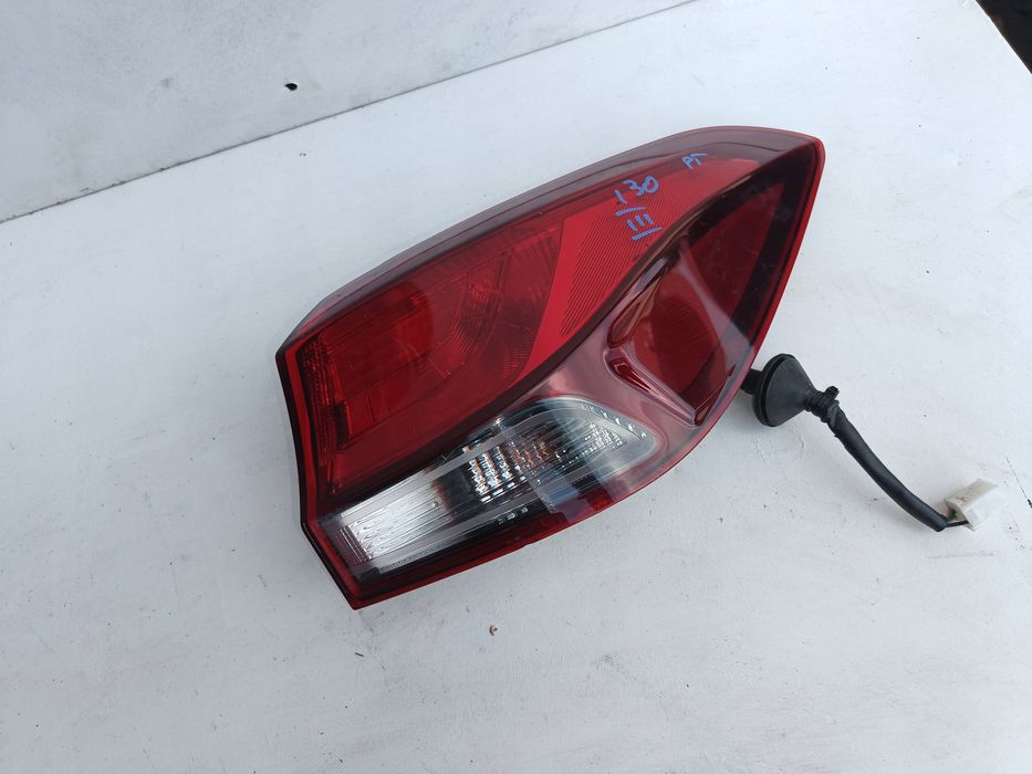 hyundai i30 iii 17r- lampa prawy tył kombi 92402-g4