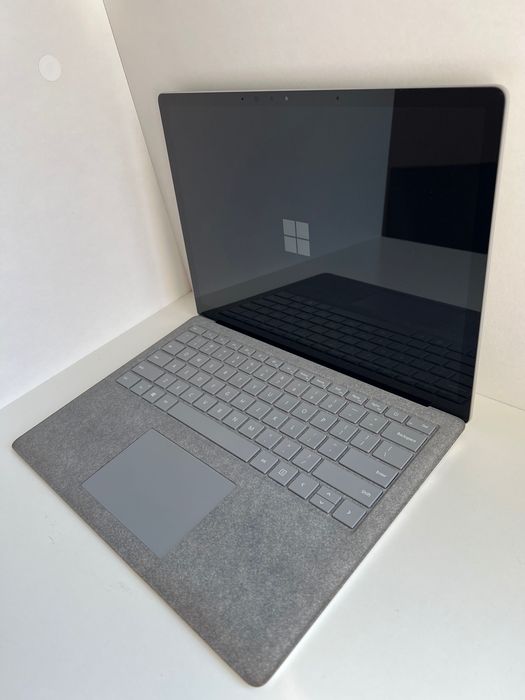 Ноутбук Ультрабук Microsoft Surface Laptop 2