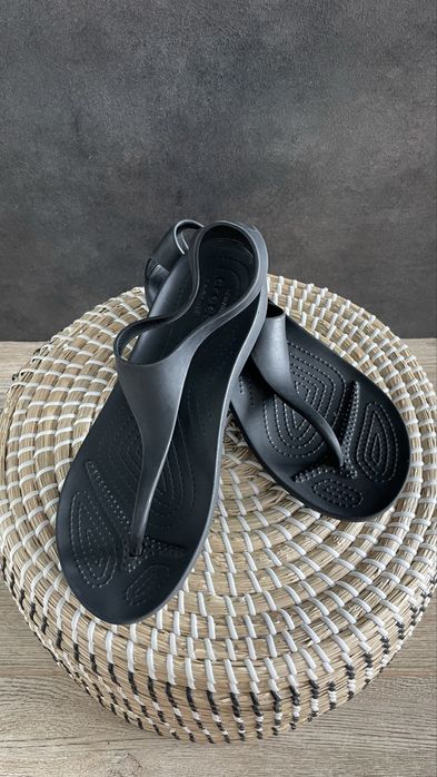 Crocs japonki serena flip czarne W8 38/39