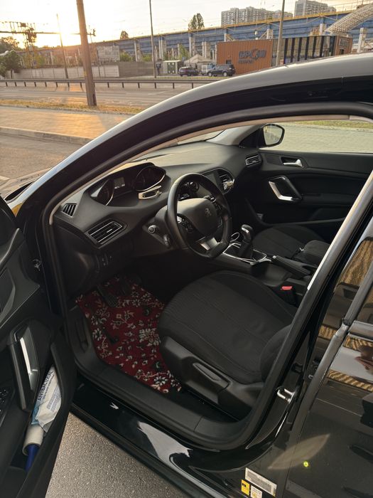 Peugeot 308 2015
