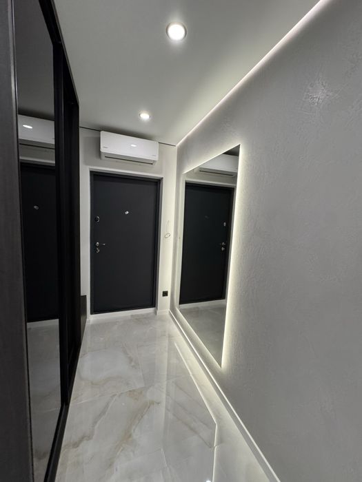 Продаж 2-х кімнатної сучасної квартири