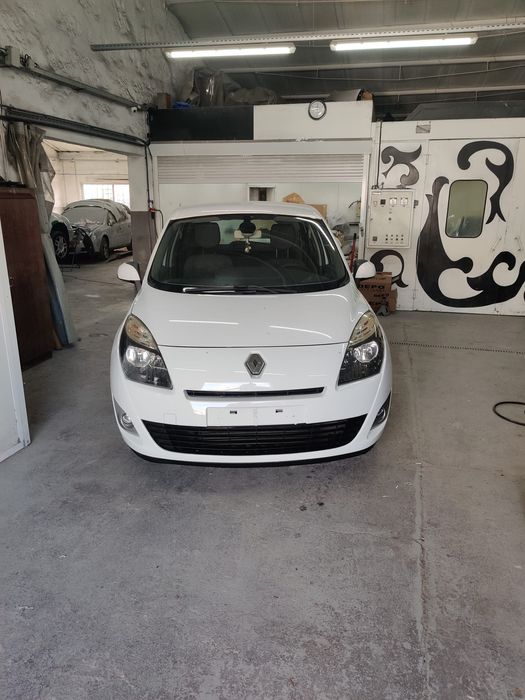Renault Scenic 1.5 tdi