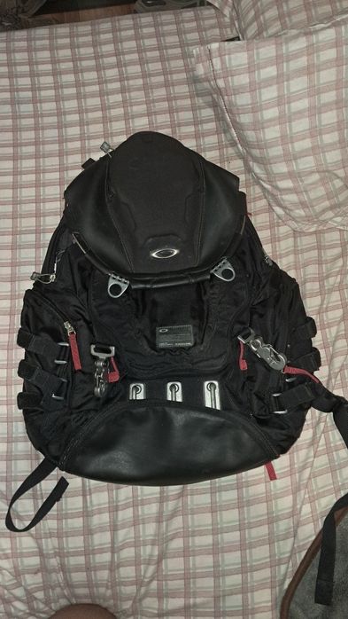 Mochila oakley kitchen