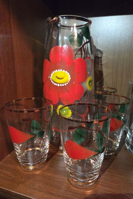 Чешський набір, кувшин і 4 келиха