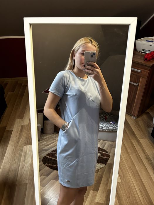 Sukienka z kieszeniami ze wzorem Adika