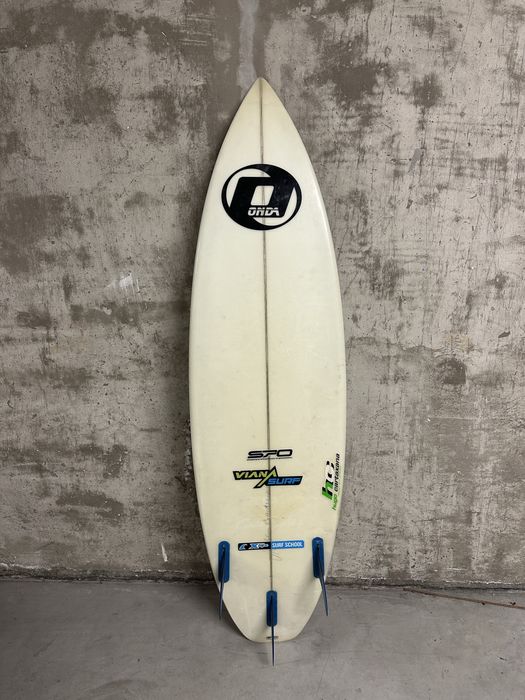 Prancha de surf SPO 5.6 com quilhas